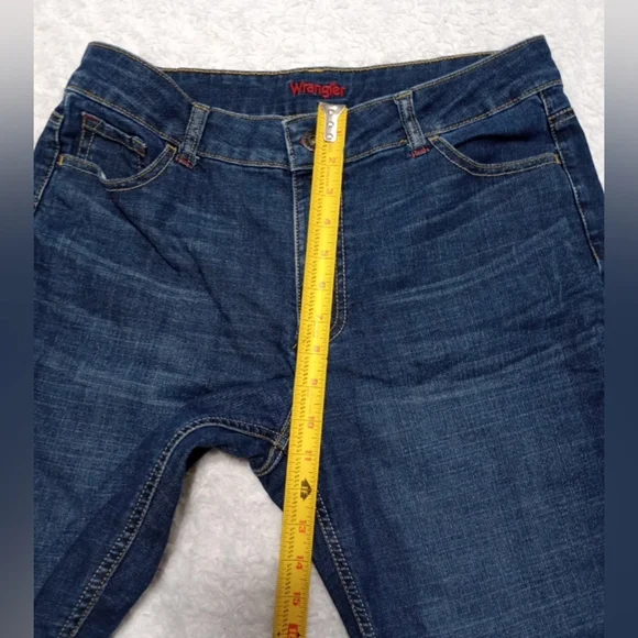 Wrangler Blue Wide Leg Capri Jeans - Picture 4 of 9